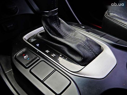 Hyundai Santa Fe 2012 - фото 15