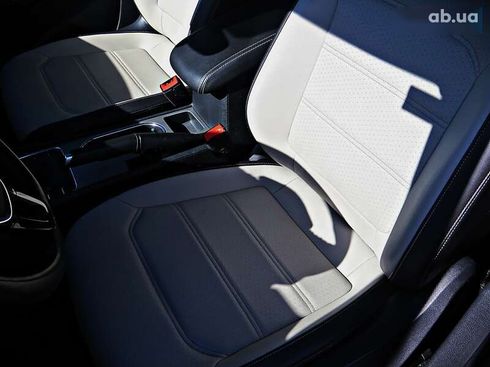 Volkswagen Passat 2021 - фото 11
