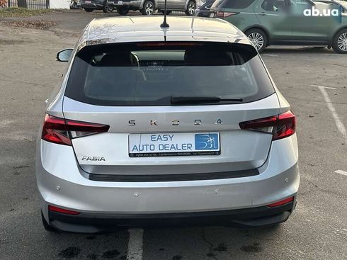 Skoda Fabia 2024 - фото 7
