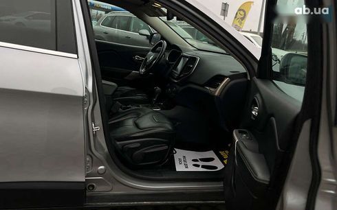 Jeep Cherokee 2017 - фото 12