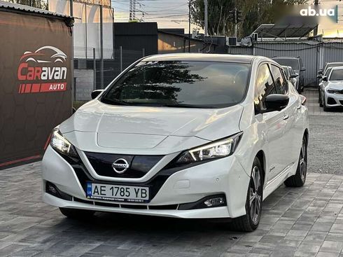 Nissan Leaf 2018 - фото 22