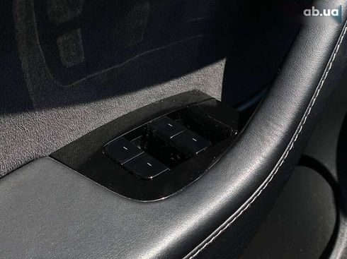 Tesla Model Y 2021 - фото 29