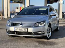 Продаж вживаних Volkswagen Passat 2011 року в Дніпрі - купити на Автобазарі