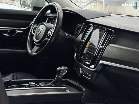 Volvo V90 Cross Country 2017 - фото 11