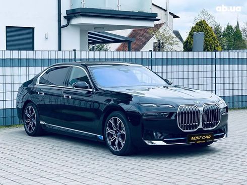 BMW i7 2023 - фото 5