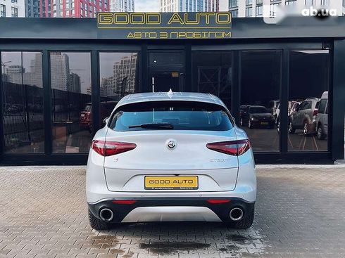 Alfa Romeo Stelvio 2019 - фото 5
