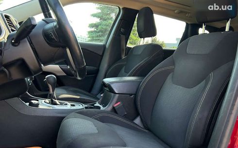 Jeep Cherokee 2016 - фото 17