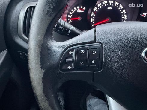 Kia Sportage 2014 белый - фото 87