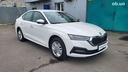 Skoda Octavia 2021 - фото 15