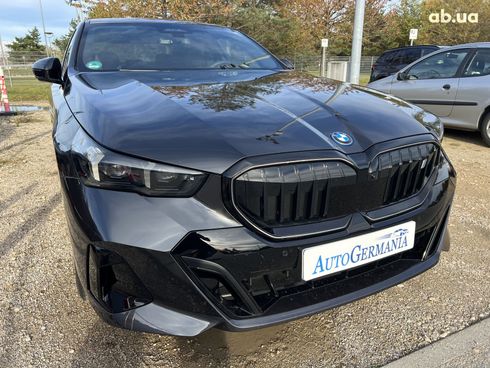 BMW i5 2023 - фото 25