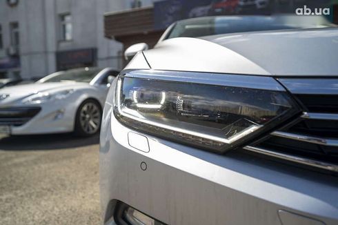 Volkswagen Passat 2018 - фото 7