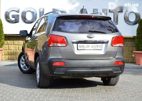 Kia Sorento 2012 - фото 12