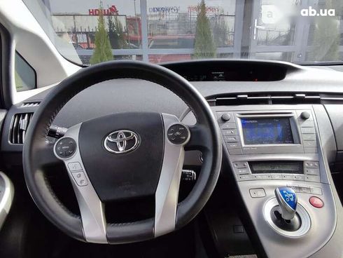 Toyota Prius 2014 - фото 23