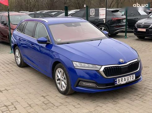 Skoda Octavia 2020 - фото 10