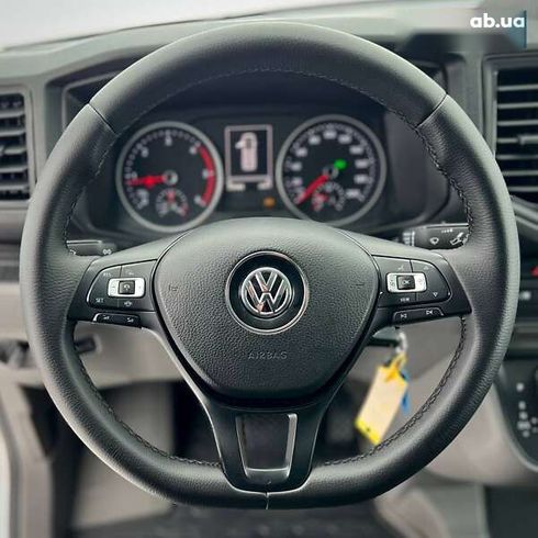 Volkswagen Crafter 2020 - фото 22