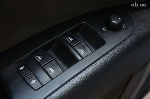 Audi Q7 2008 серый - фото 10