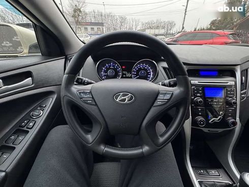 Hyundai Sonata 2010 - фото 29