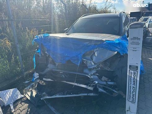 Volvo XC90 2017 - фото 4