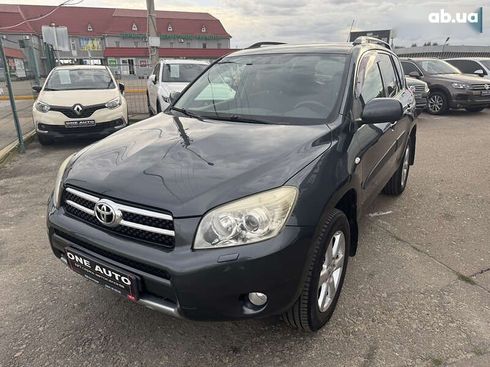 Toyota RAV4 2008 - фото 2