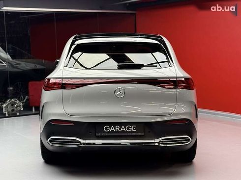 Mercedes-Benz EQE-Класс 2023 - фото 17