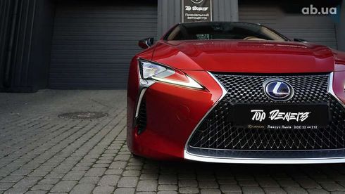 Lexus LC 2017 - фото 12