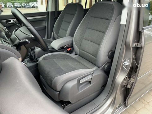 Volkswagen Touran 2011 - фото 25