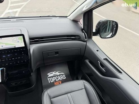 Hyundai Staria 2021 - фото 27