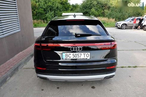 Audi Q8 2023 - фото 10