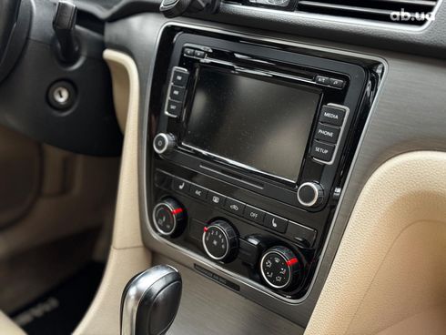 Volkswagen passat b7 2014 черный - фото 32