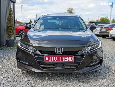 Honda Accord 2018 - фото 2