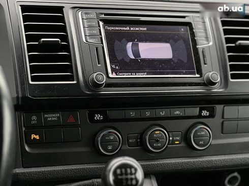 Volkswagen Caravelle 2016 - фото 15