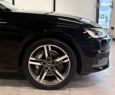 Audi A4 2021 - фото 3