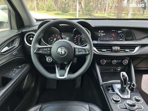 Alfa Romeo Stelvio 2020 - фото 27
