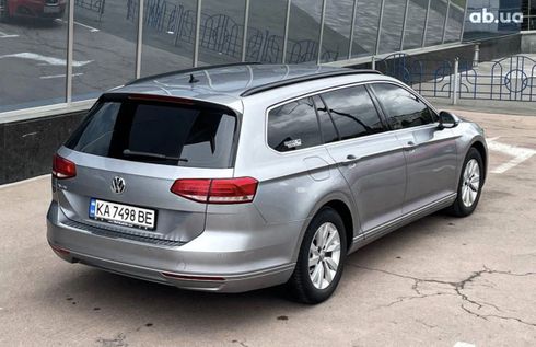 Volkswagen Passat 2017 - фото 8