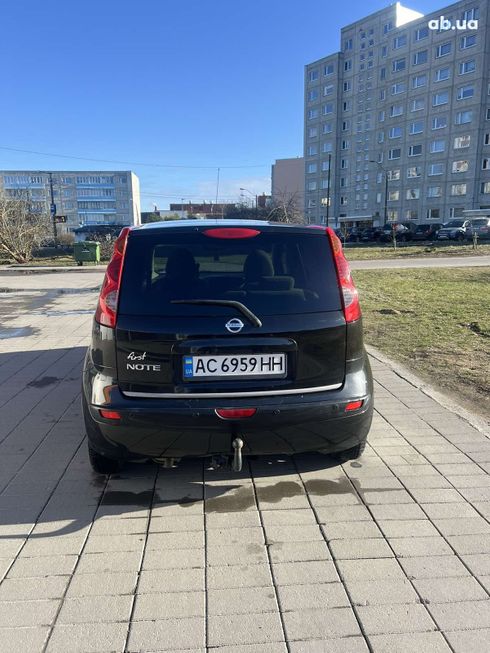 Nissan Note 2006 черный - фото 7