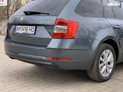 Skoda Octavia 2019 - фото 21