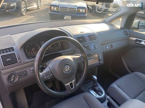 Volkswagen Touran 2015 - фото 9