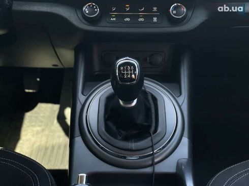 Kia Sportage 2012 - фото 17