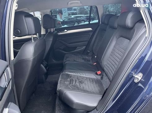 Volkswagen Passat 2017 - фото 26