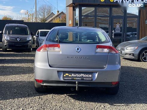Renault Laguna 2009 - фото 18