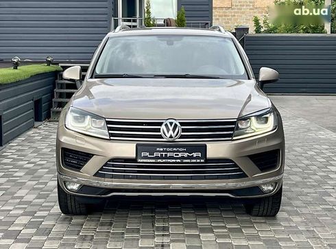 Volkswagen Touareg 2017 - фото 2