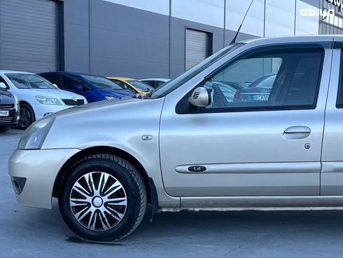 Renault Clio 2006 бежевый - фото 4