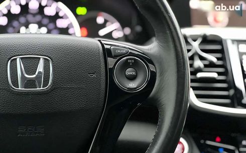 Honda Accord 2017 - фото 12
