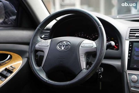 Toyota Camry 2006 - фото 12