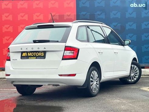 Skoda Fabia 2021 - фото 4