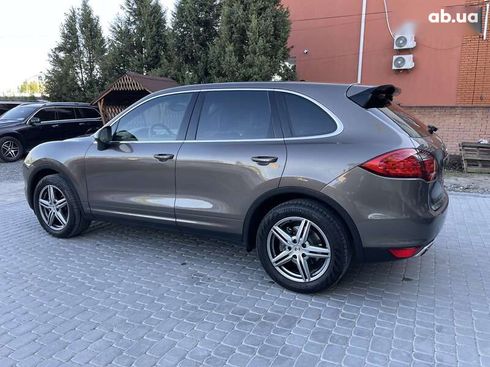Porsche Cayenne 2012 - фото 20
