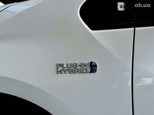 Toyota Prius 2022 - фото 16