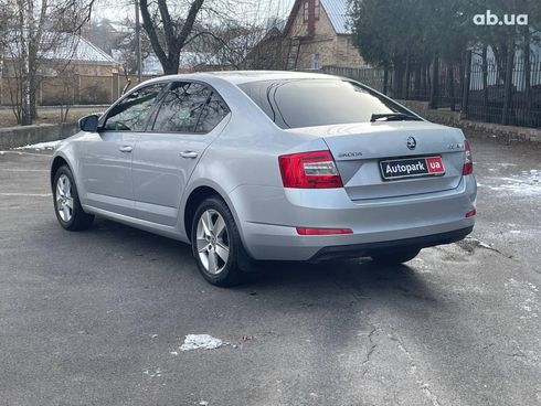 Skoda Octavia 2016 серый - фото 8