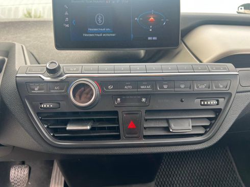 BMW i3 2019 белый - фото 21