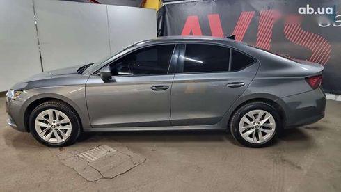 Skoda Octavia 2023 - фото 2